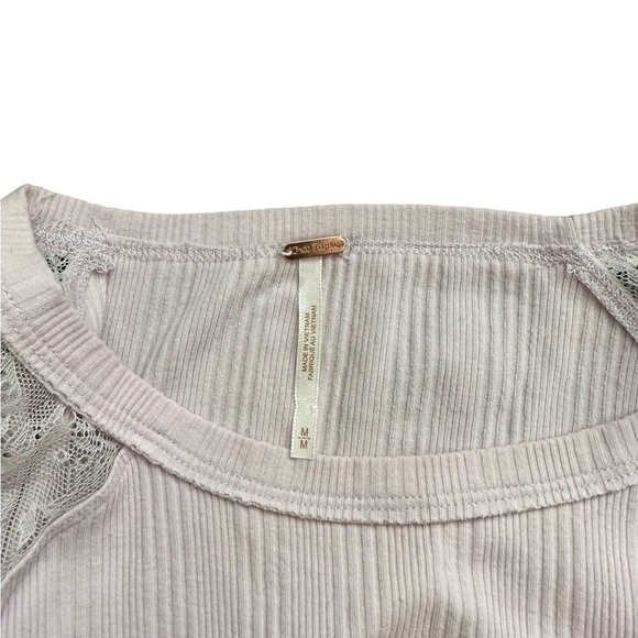 Free People light pastel purple all lace sleeve fitted spring shirt blouses - Picture 8 of 8